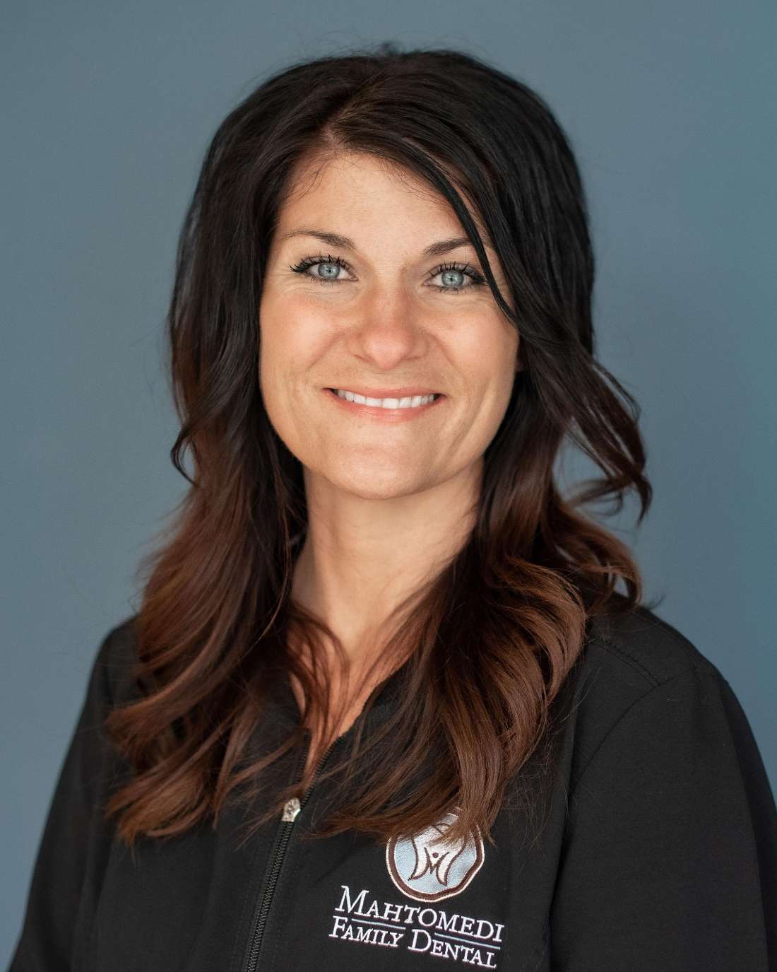 Dentist in Mahtomedi MN | Lisa